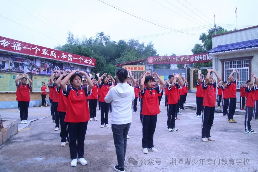 1727144240865799.jpg 1727144240865799.jpg