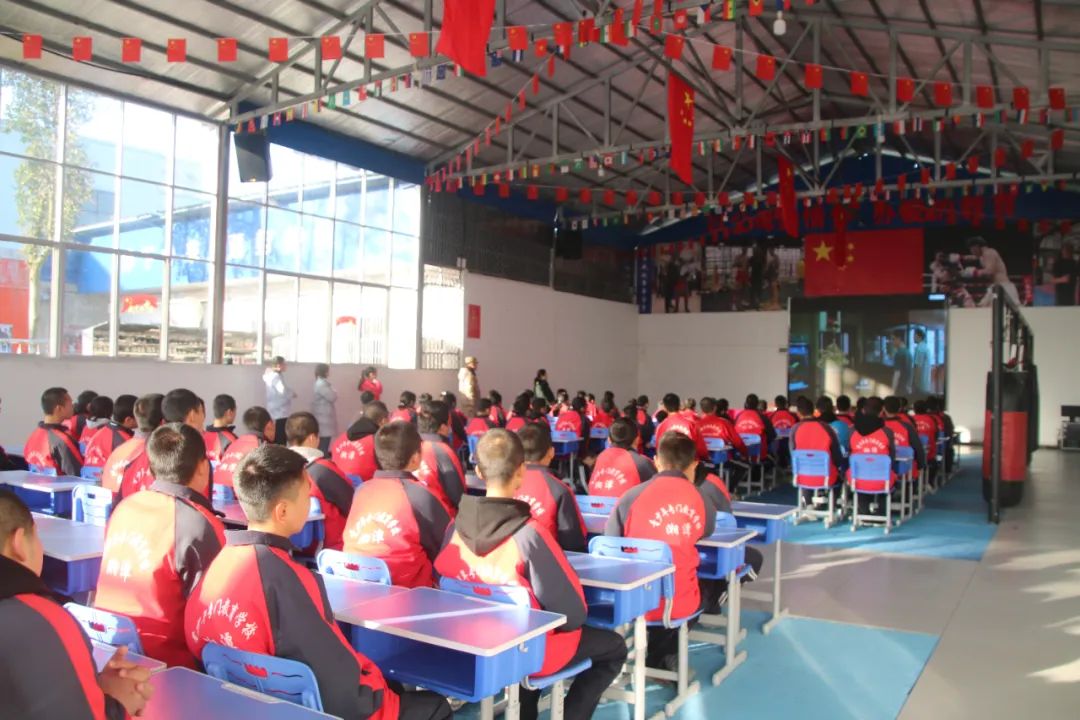 1733391593890241.jpg 1733391593890241.jpg