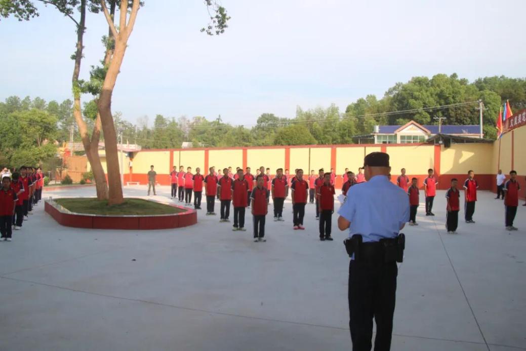 1758009800128617.jpeg image6.jpeg